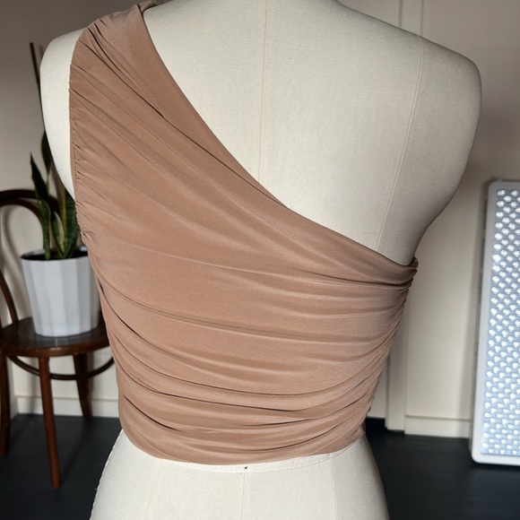 Express ruched tank - Picture 3 of 4